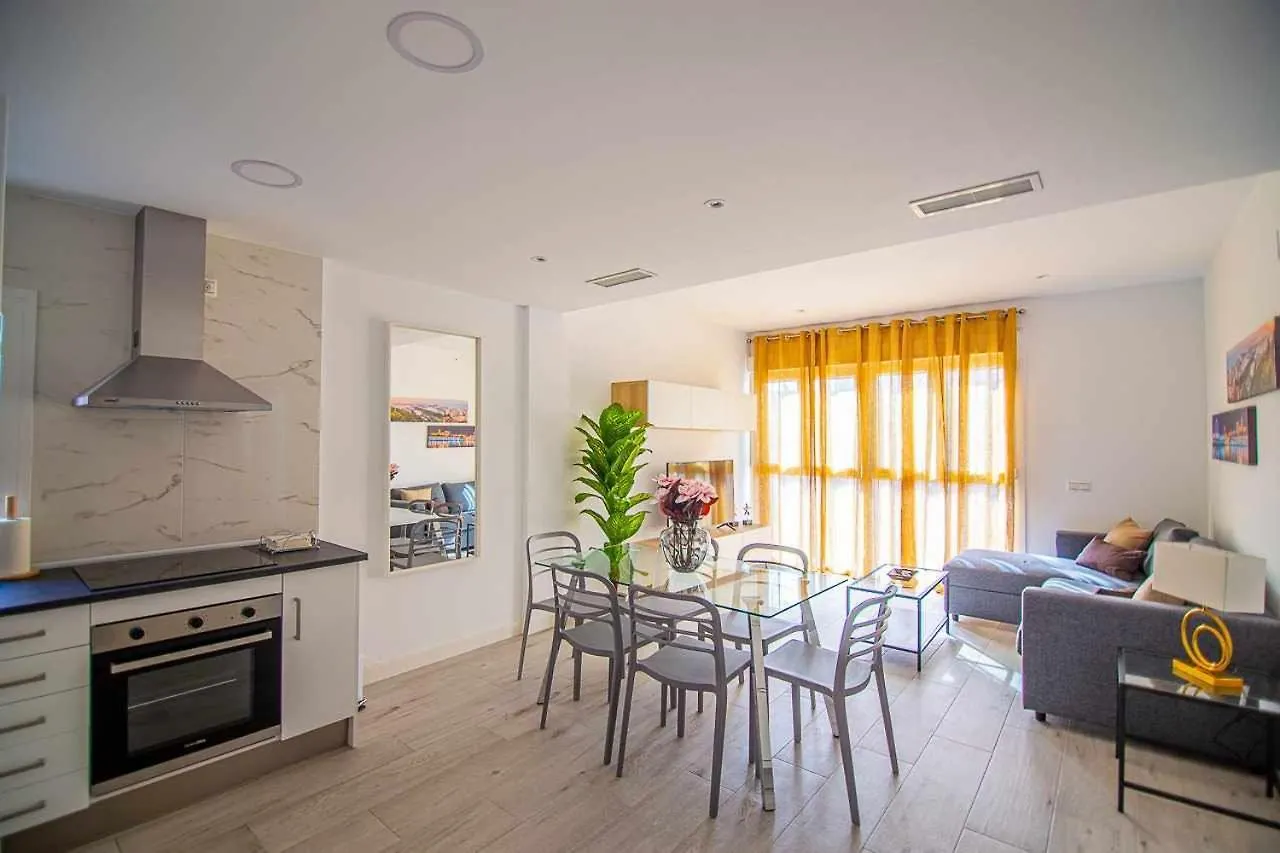 New Apartamento Centro De Torremolinos Con Parking contacts